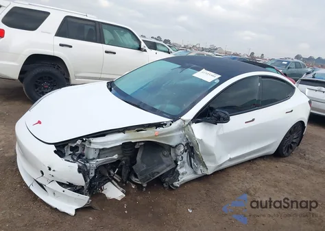 2022 Tesla Model 3 Performance Dual Motor All-Wheel Drive из США, поврежденный, VIN 5YJ3E1EC2NF295330